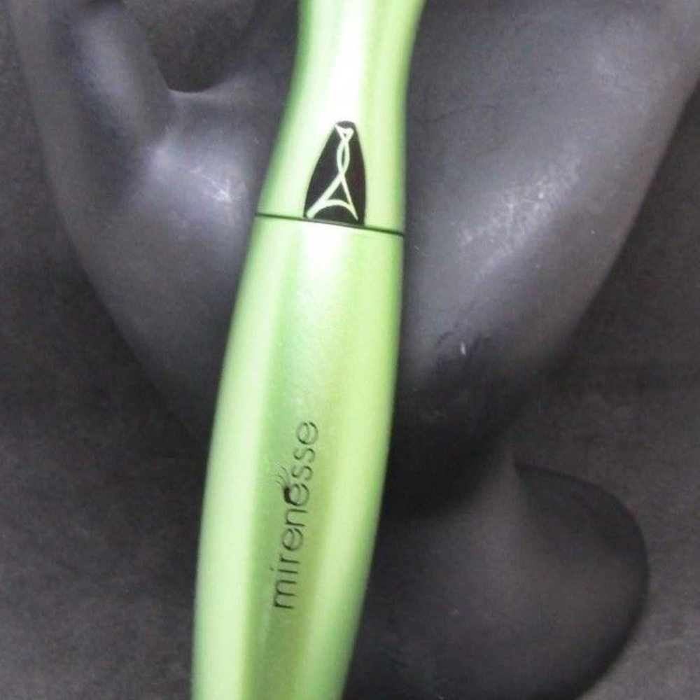 MIRENESSE Secret Weapon 24 Hr Mascara/Black